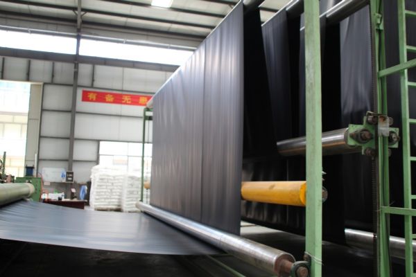  細數(shù)全新料HDPE土工膜與回料HDPE土